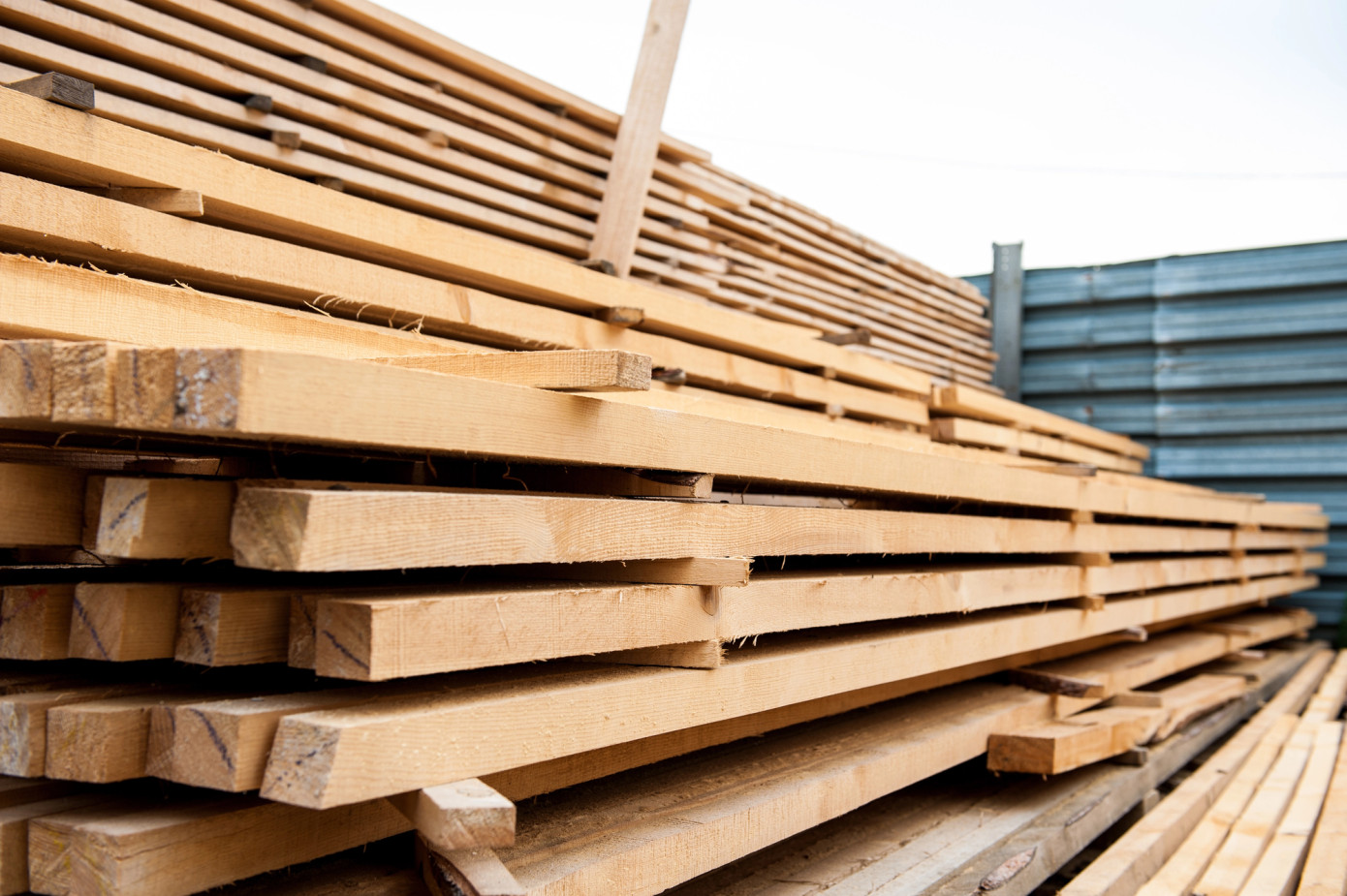 Sweden decreases lumber exports by 23% through September