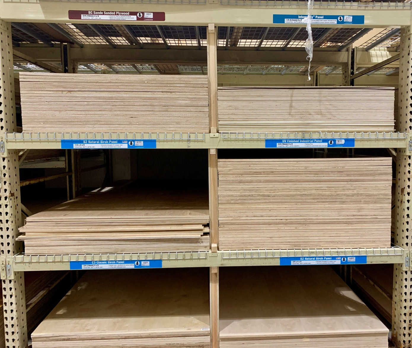 US plywood imports decline 35% in 2023