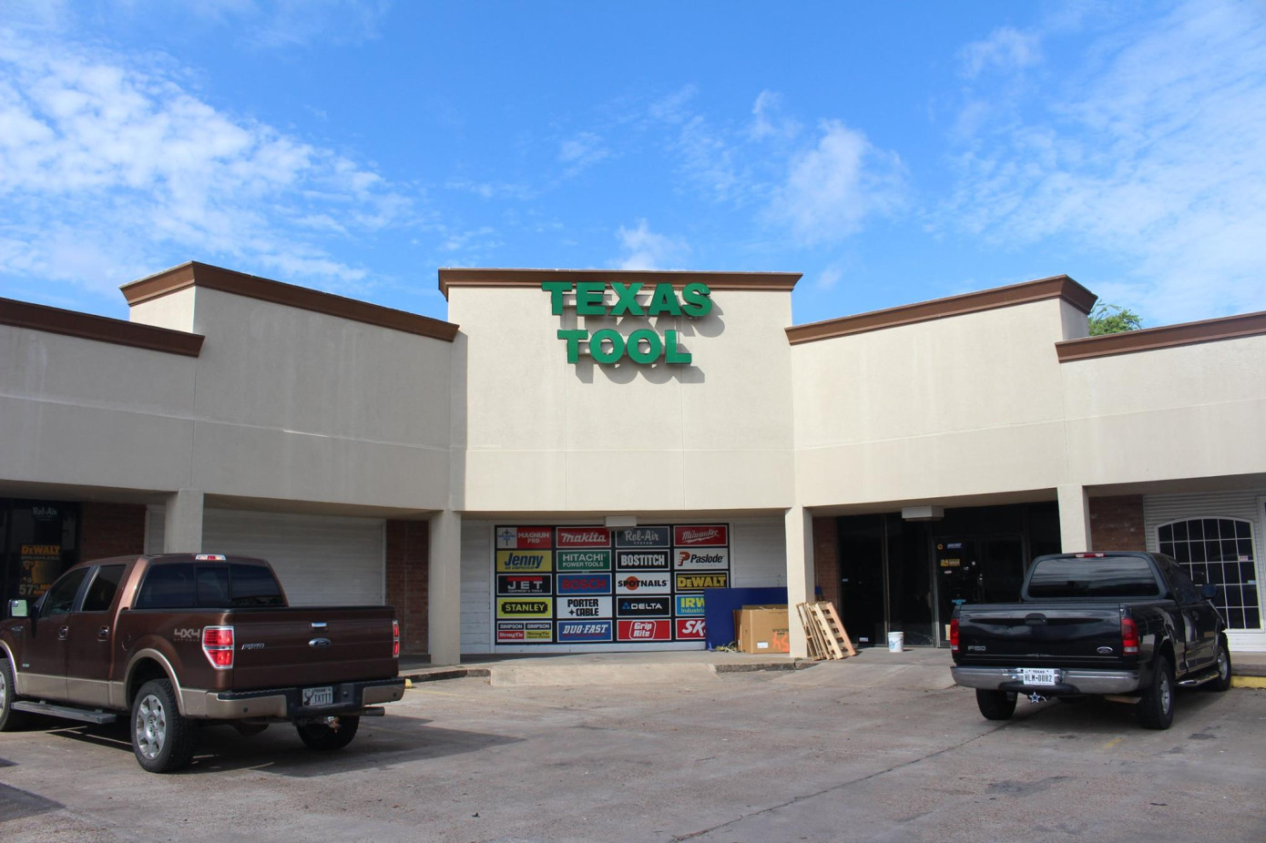 US LBM acquires Texas Tool Traders