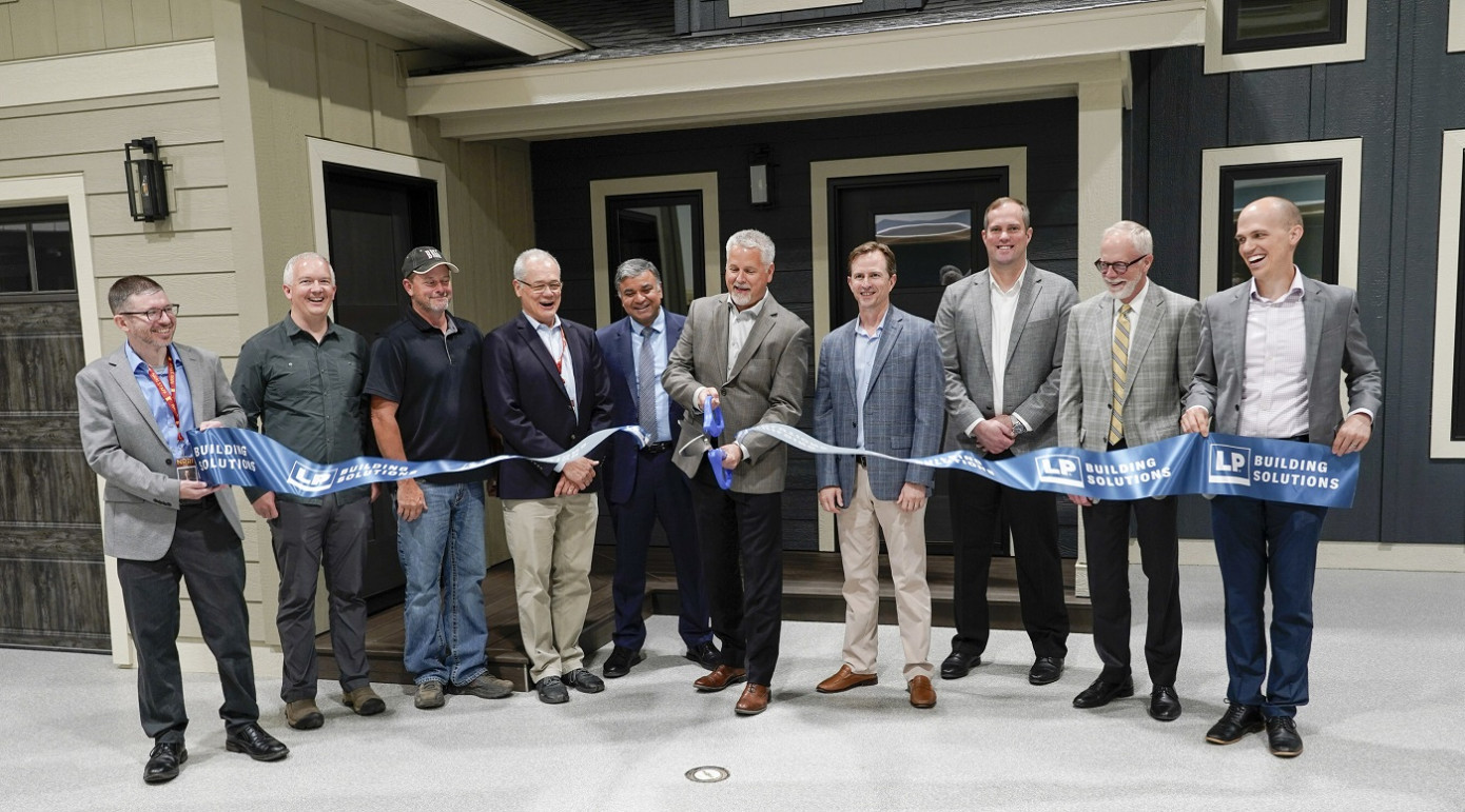 LP Building Solutions opens LP Innovation Center in Minnesota