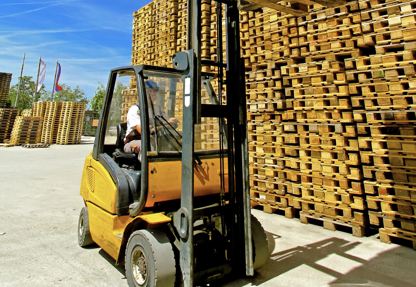 Exports of wooden pallets from China increase 34% in September