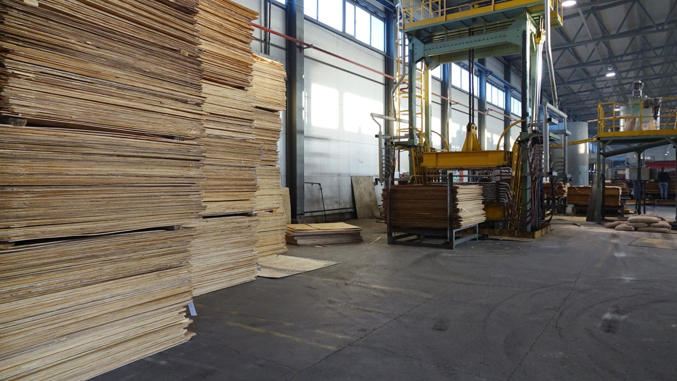 EU reverses ban on U.S. maple veneer