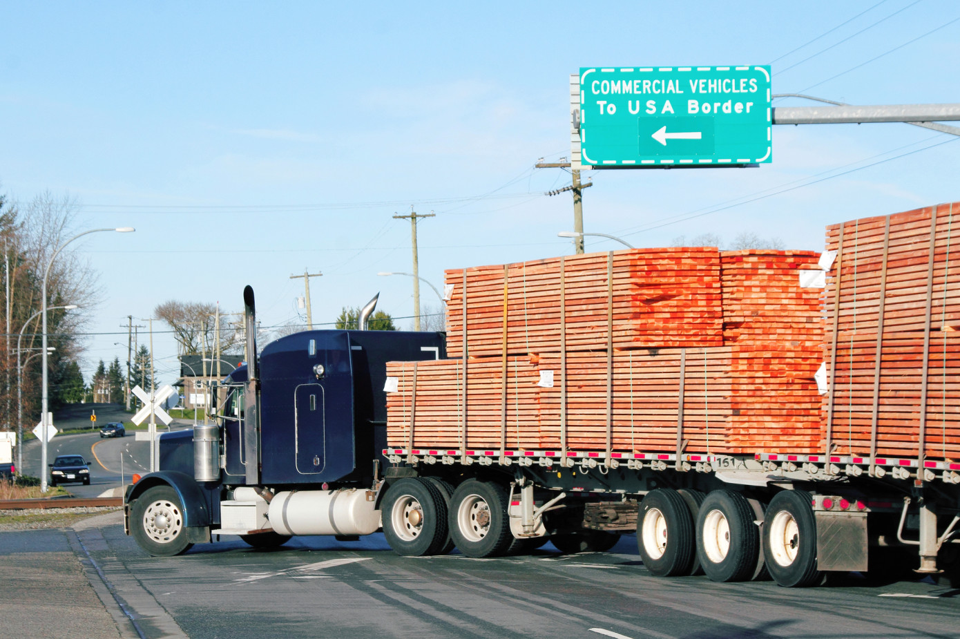Canada decreases 10% exports of lumber in 2022