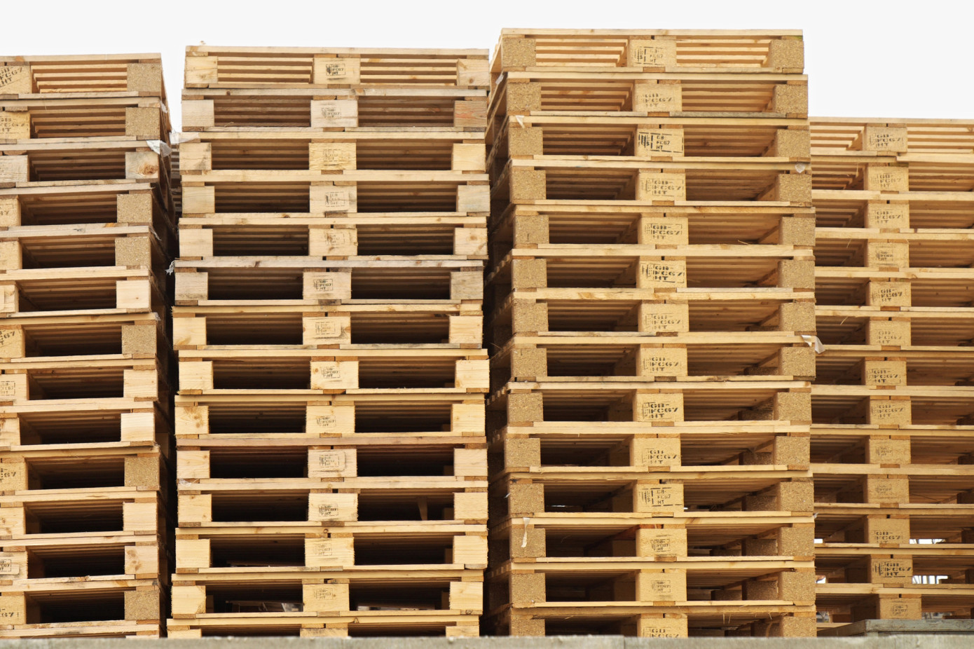 Norway’s wooden pallet exports grow 22% in April 2024