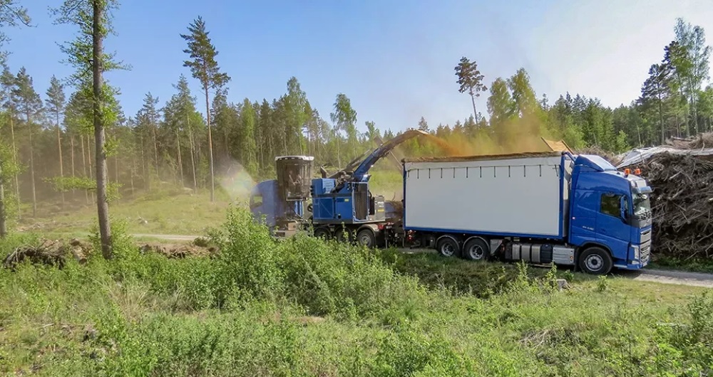 Bruks Siwertell launches mobile wood chipper