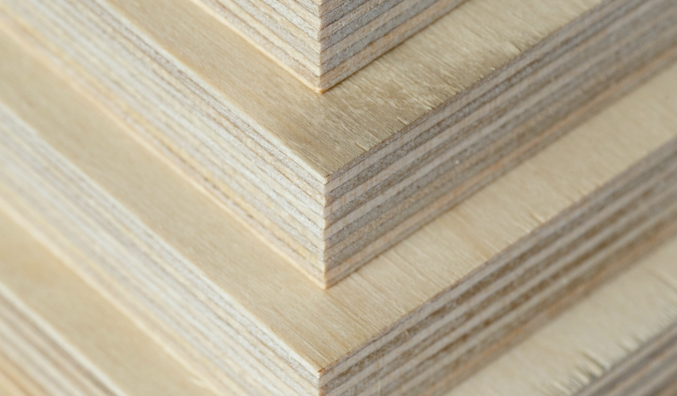 Imports of plywood to UK expand 42% in January