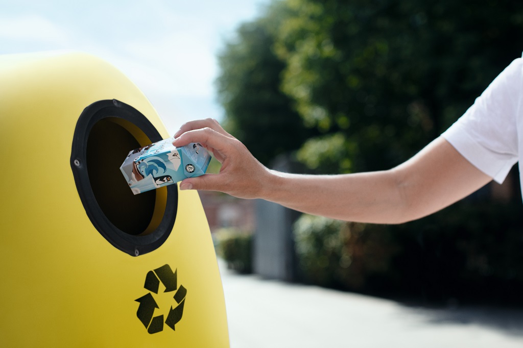 Stora Enso and Tetra Pak to invest Euro 29.1 million in recycling of beverage cartons in Poland