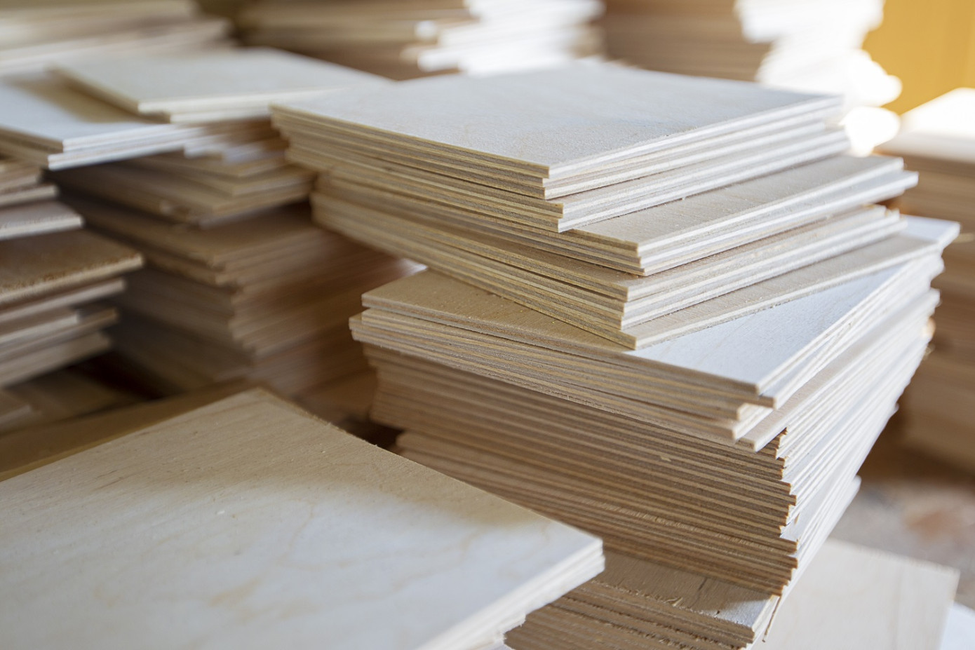 China"s plywood prices fell worldwide in 1H 2023