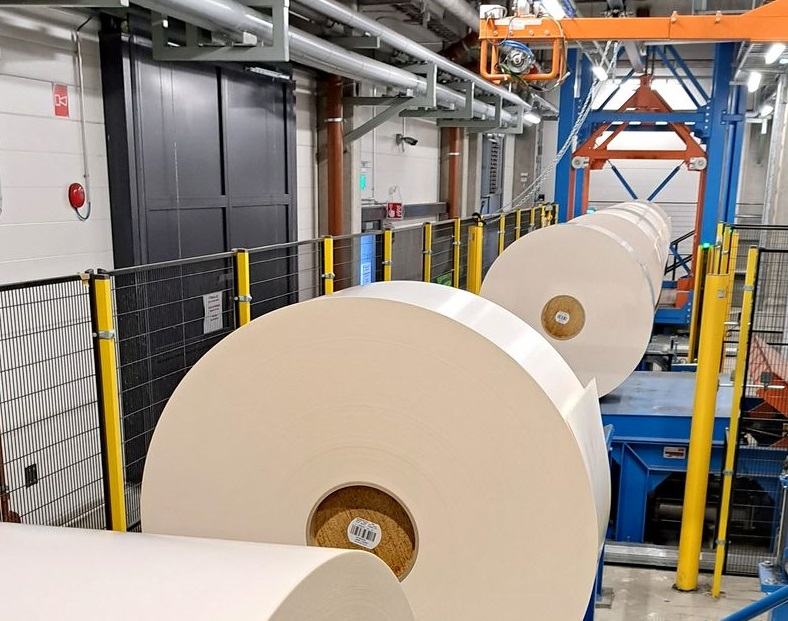 Mayr-Melnhof installs roll handling and wrapping equipment at Kotka mill in Finland