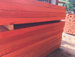 25 mm x 100 mm x 4500 mm KD S4S Heat Treated Padouk (Camwood, Barwood, Mbel, Corail) Lumber