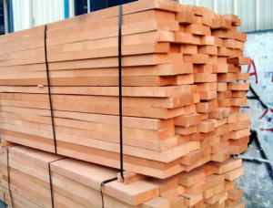 50 mm x 100 mm x 2000 mm KD S4S Heat Treated Beech Lumber