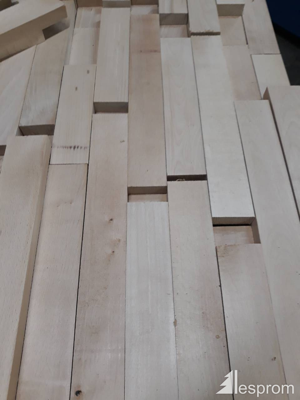 50 Mm X 300 Mm X 3000 Mm Kd R S Beech Lumber